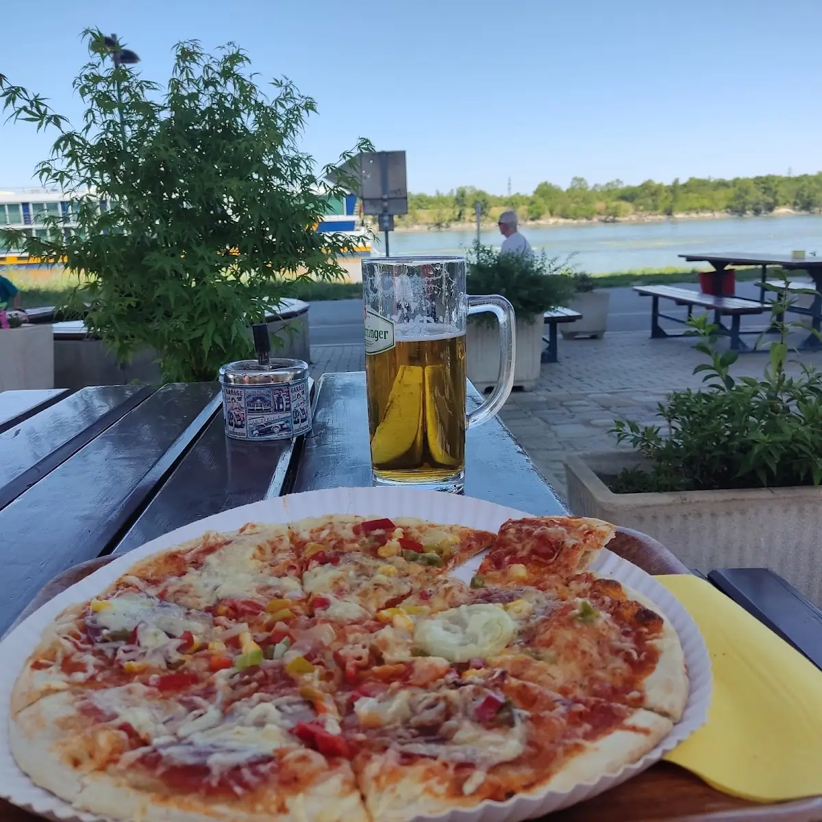 Essen und Trinken photo 1