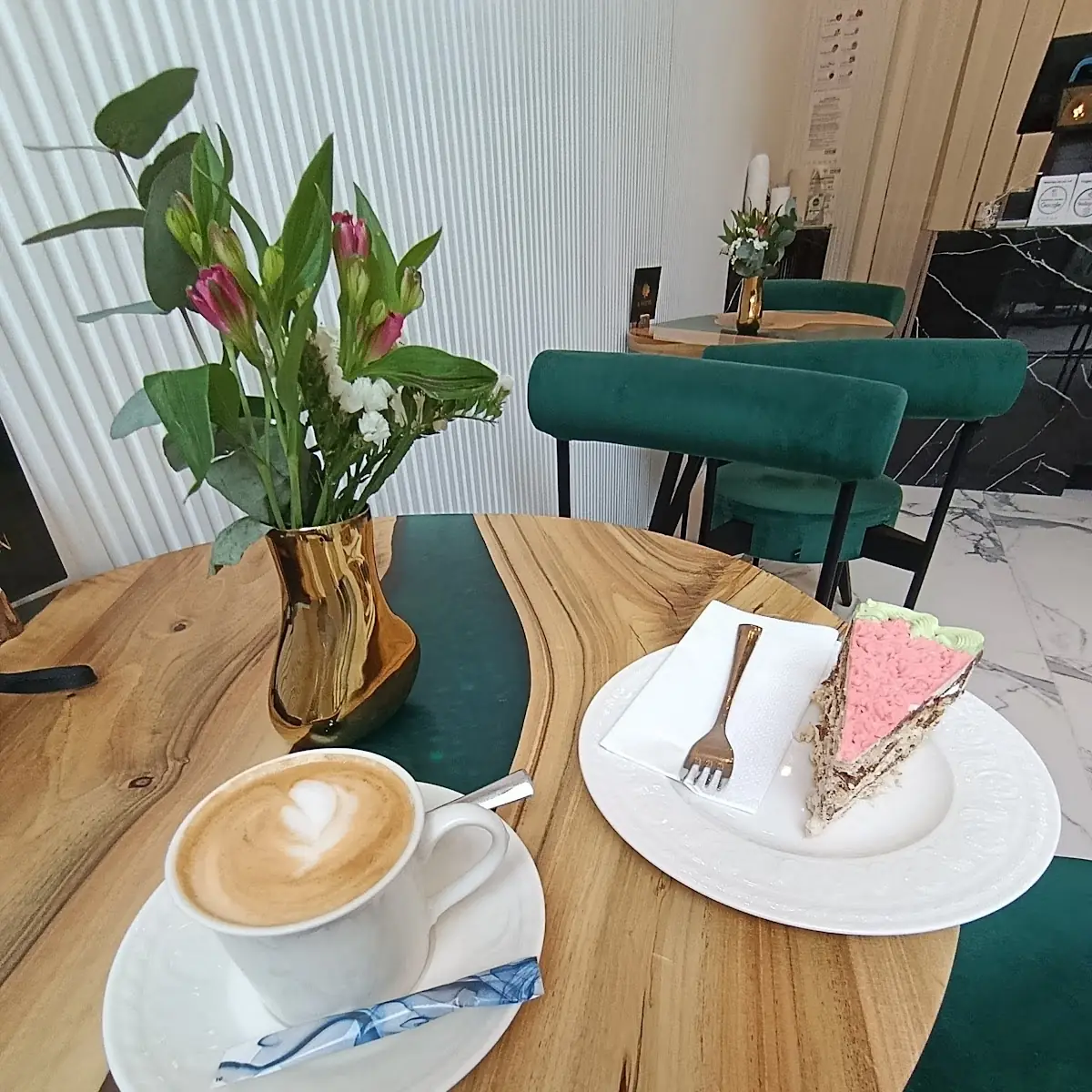 Essen und Trinken photo 4