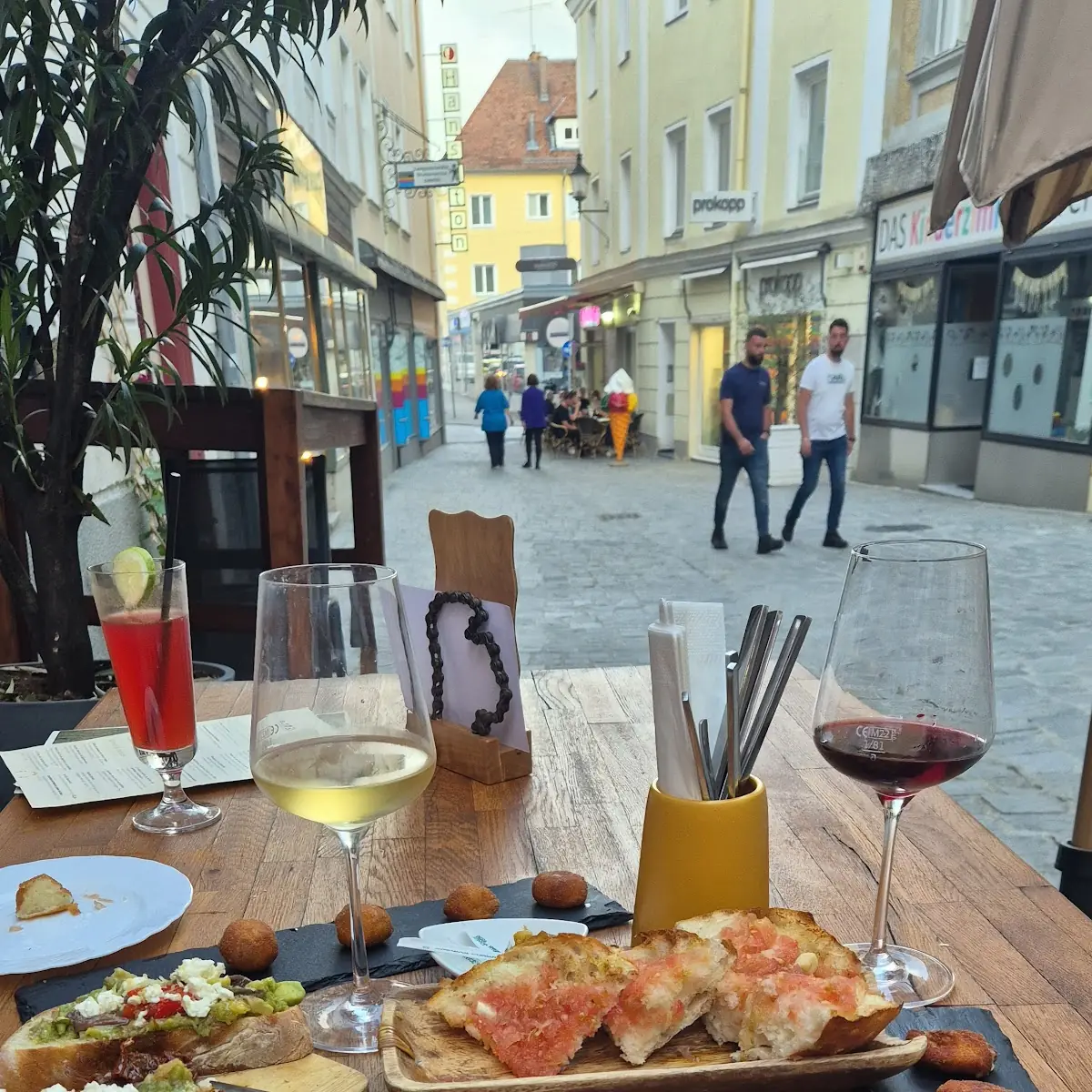 Essen und Trinken photo 3