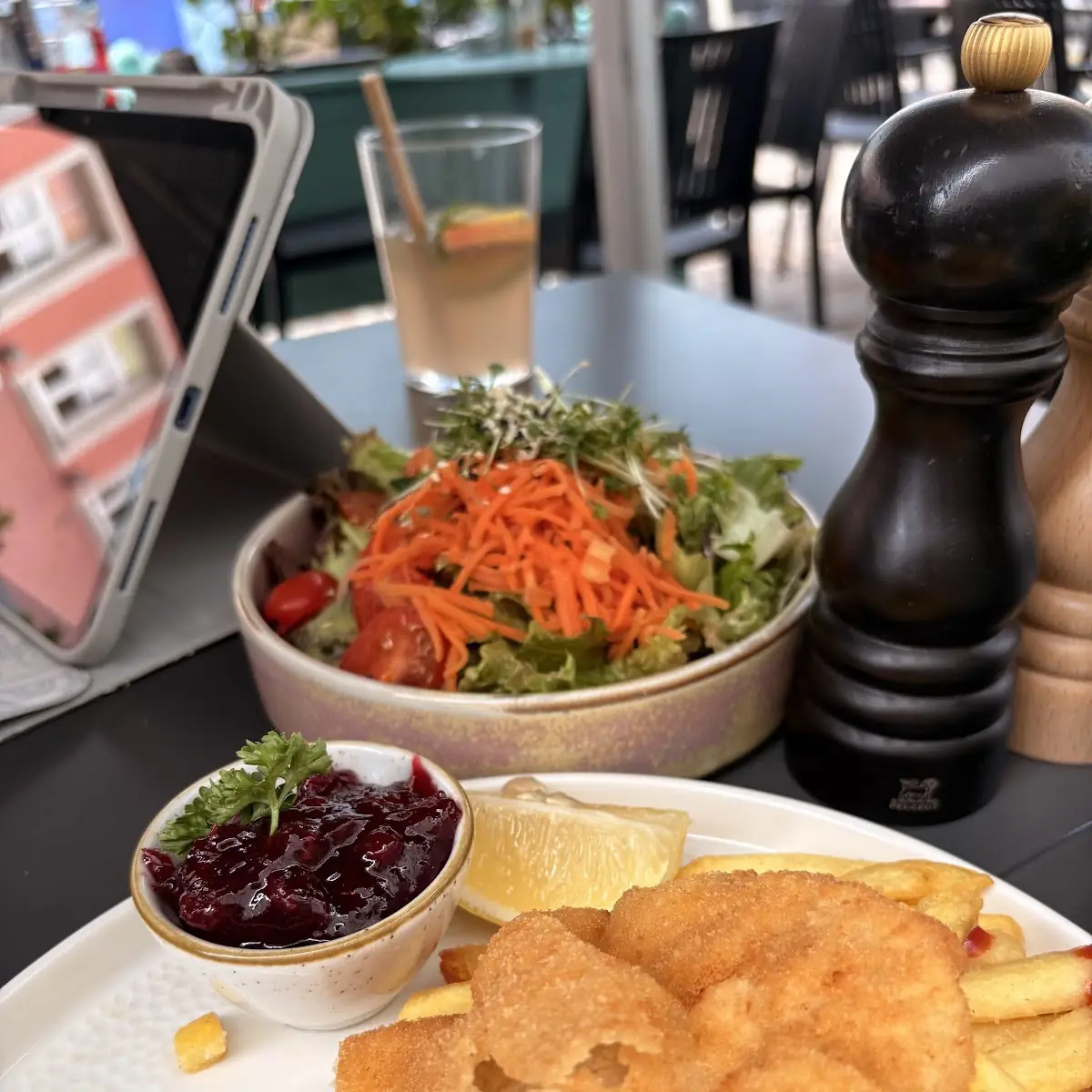 Essen und Trinken photo 2
