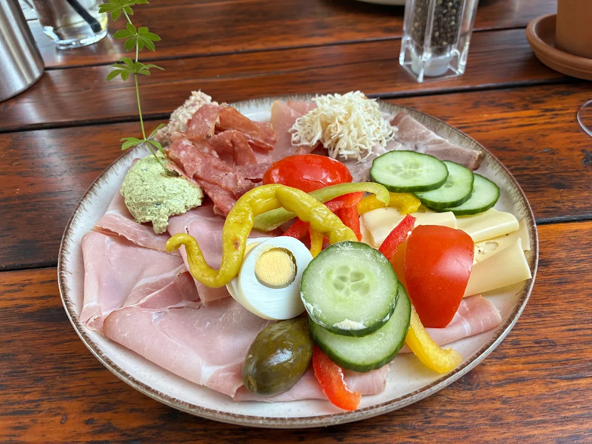 Essen und Trinken photo 2