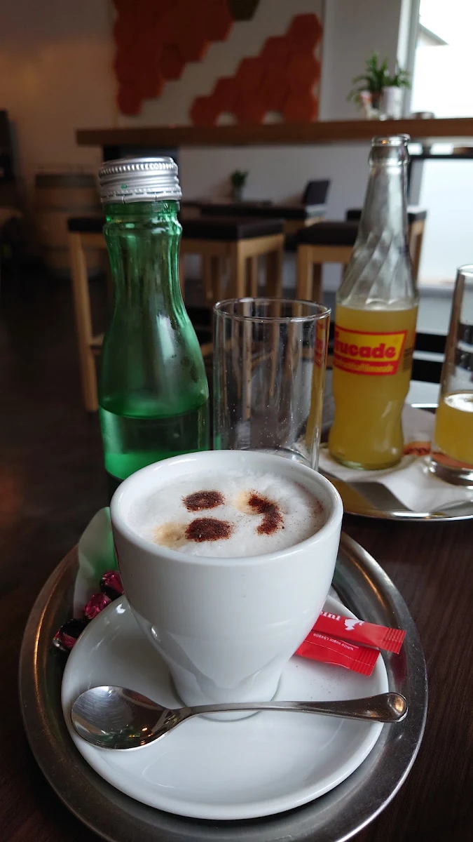 Essen und Trinken photo 2