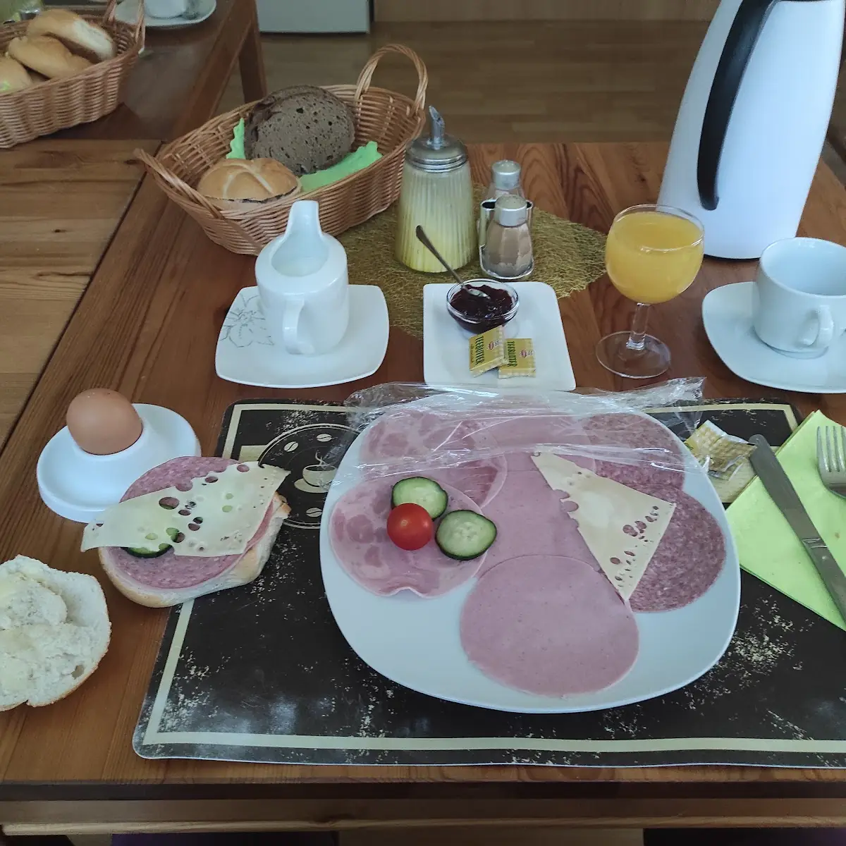 Essen und Trinken photo 2