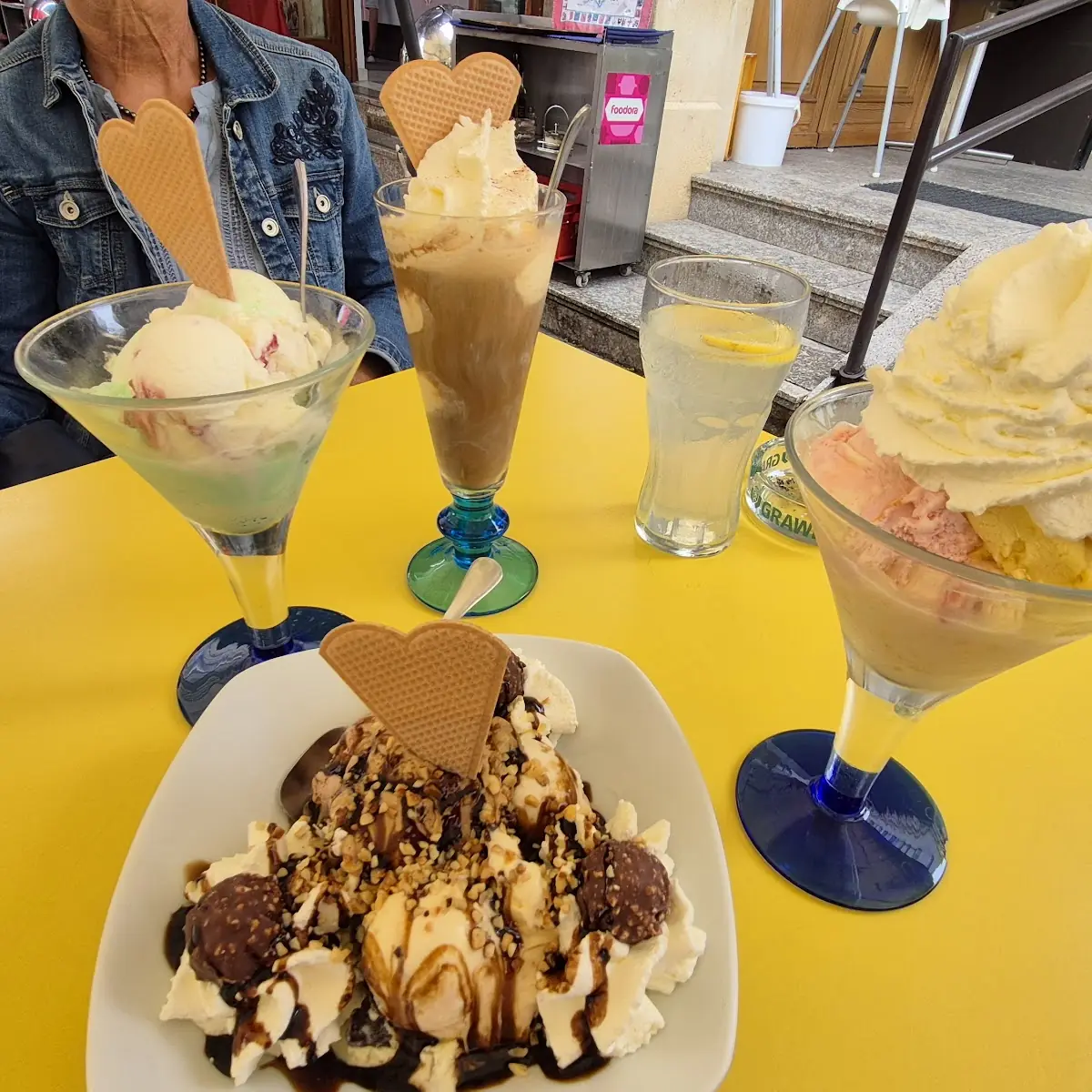 Essen und Trinken photo 1