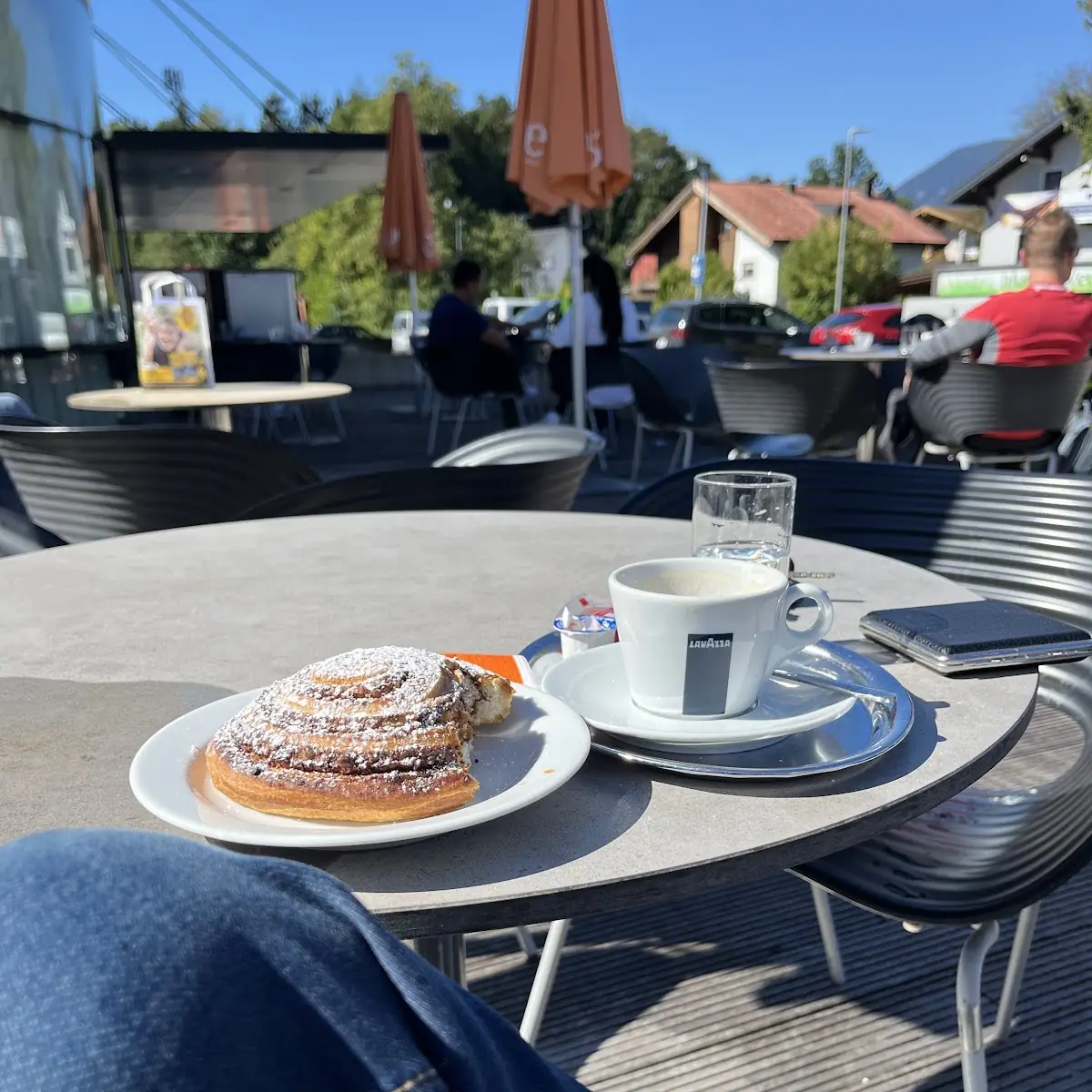 Essen und Trinken photo 3