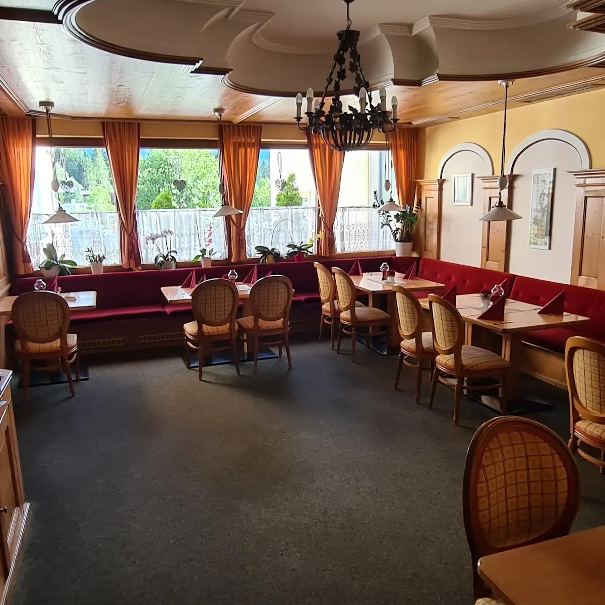 Atmosphäre, Restaurant Pizzeria Zum Achtal Wirt