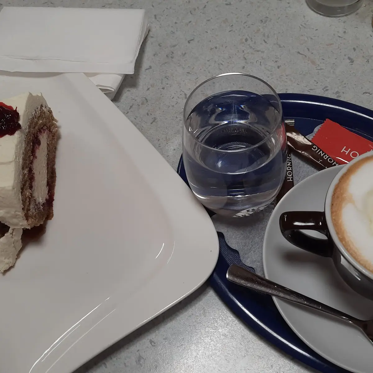 Essen und Trinken photo 3