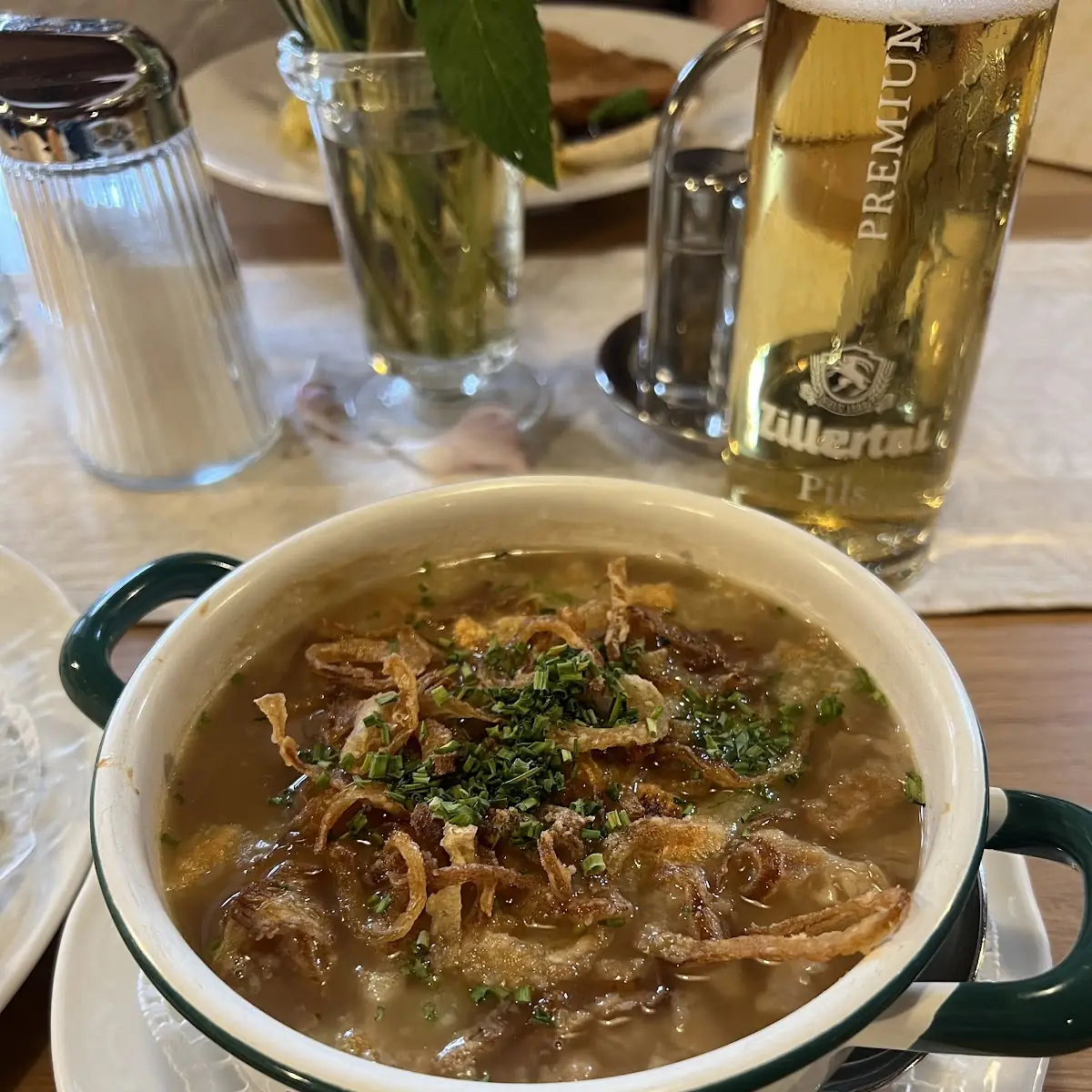 Essen und Trinken photo 3