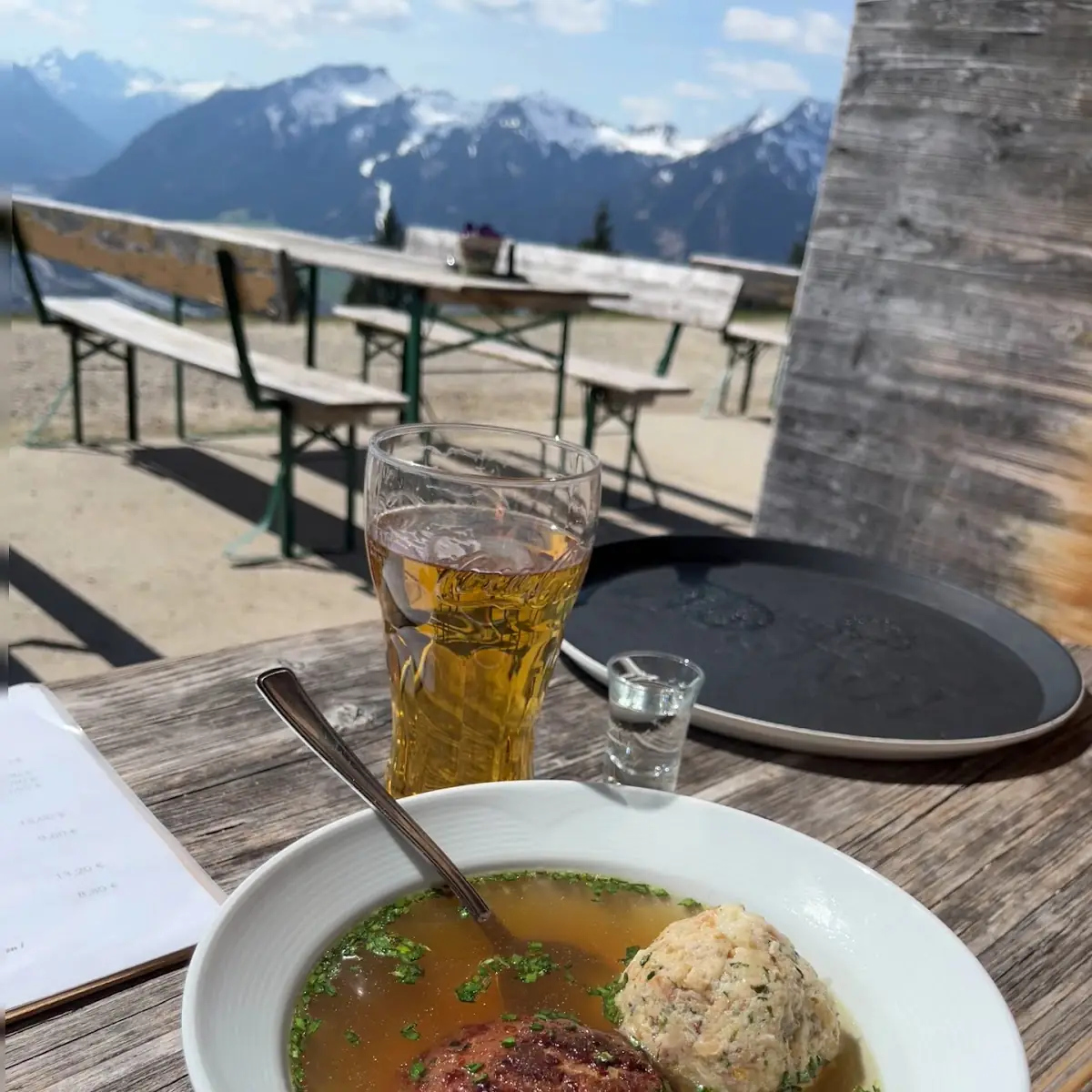 Essen und Trinken photo 2