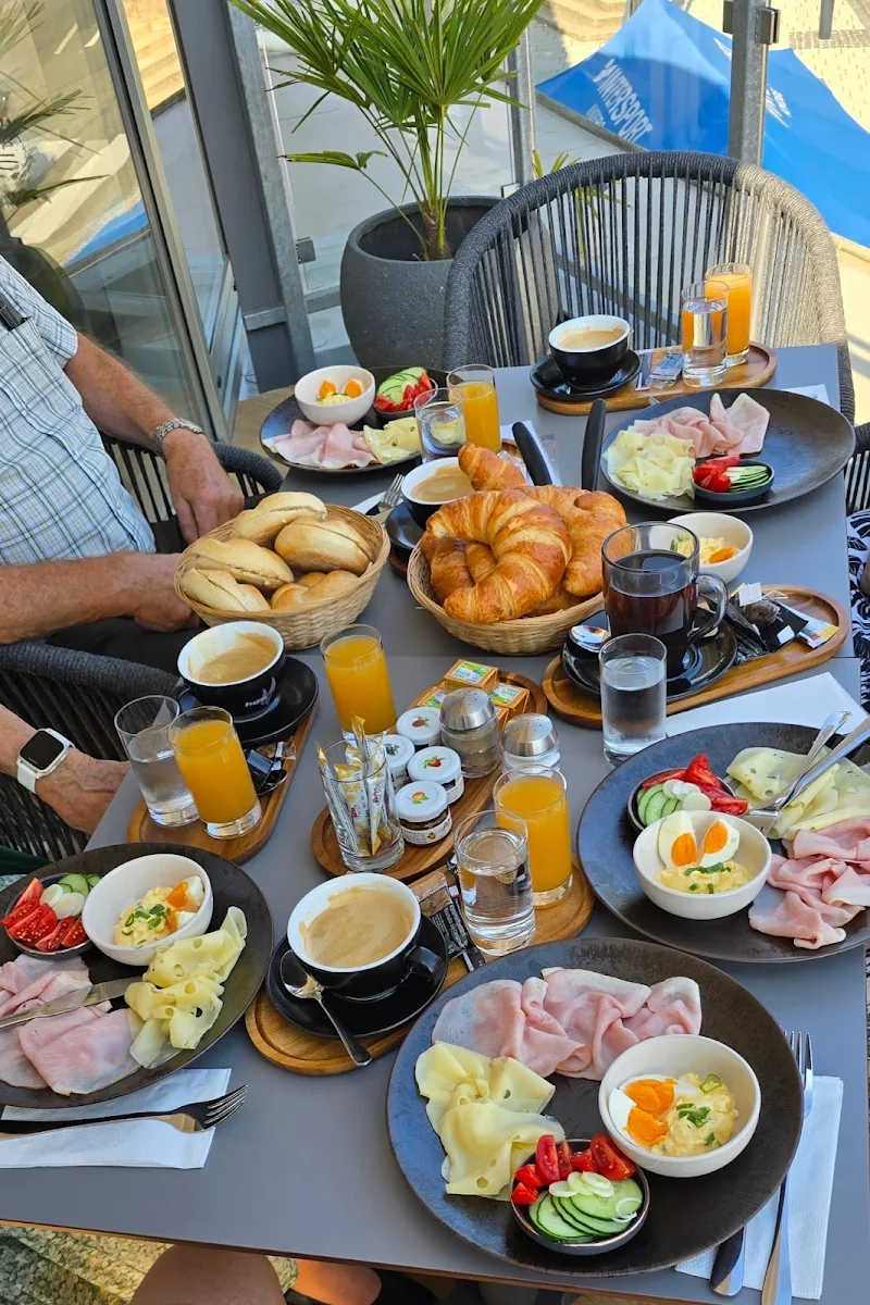Essen und Trinken photo 1