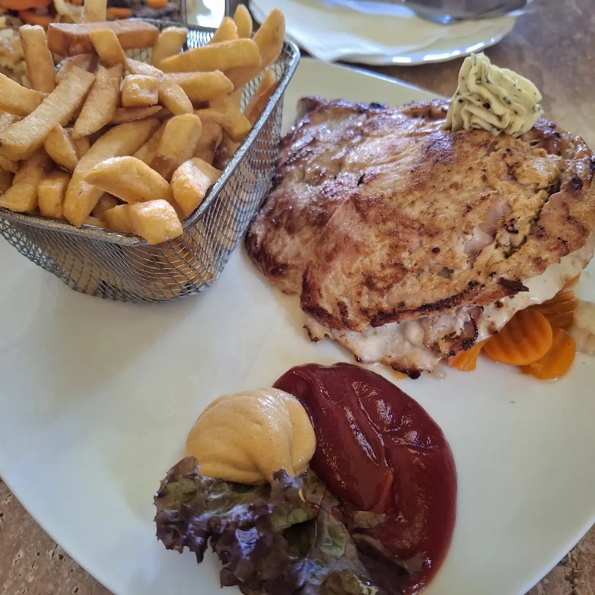 Essen und Trinken photo 7