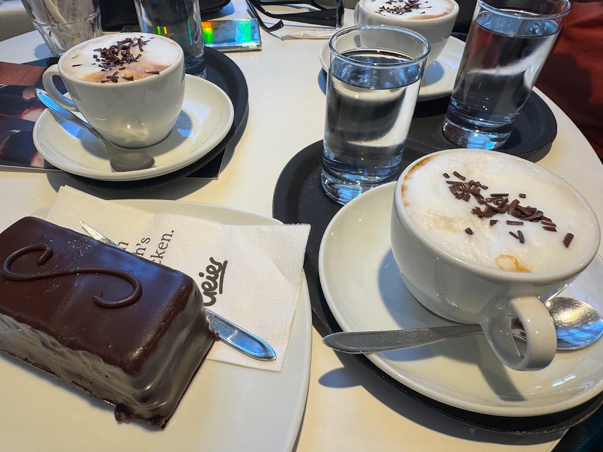 Essen und Trinken photo 3