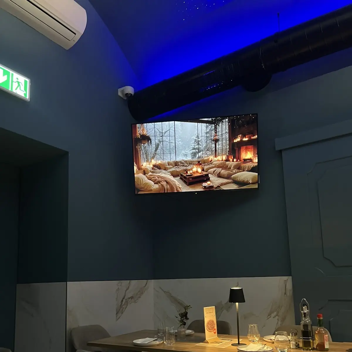 Atmosphäre, STERN16 - Pizza & Burger Bar