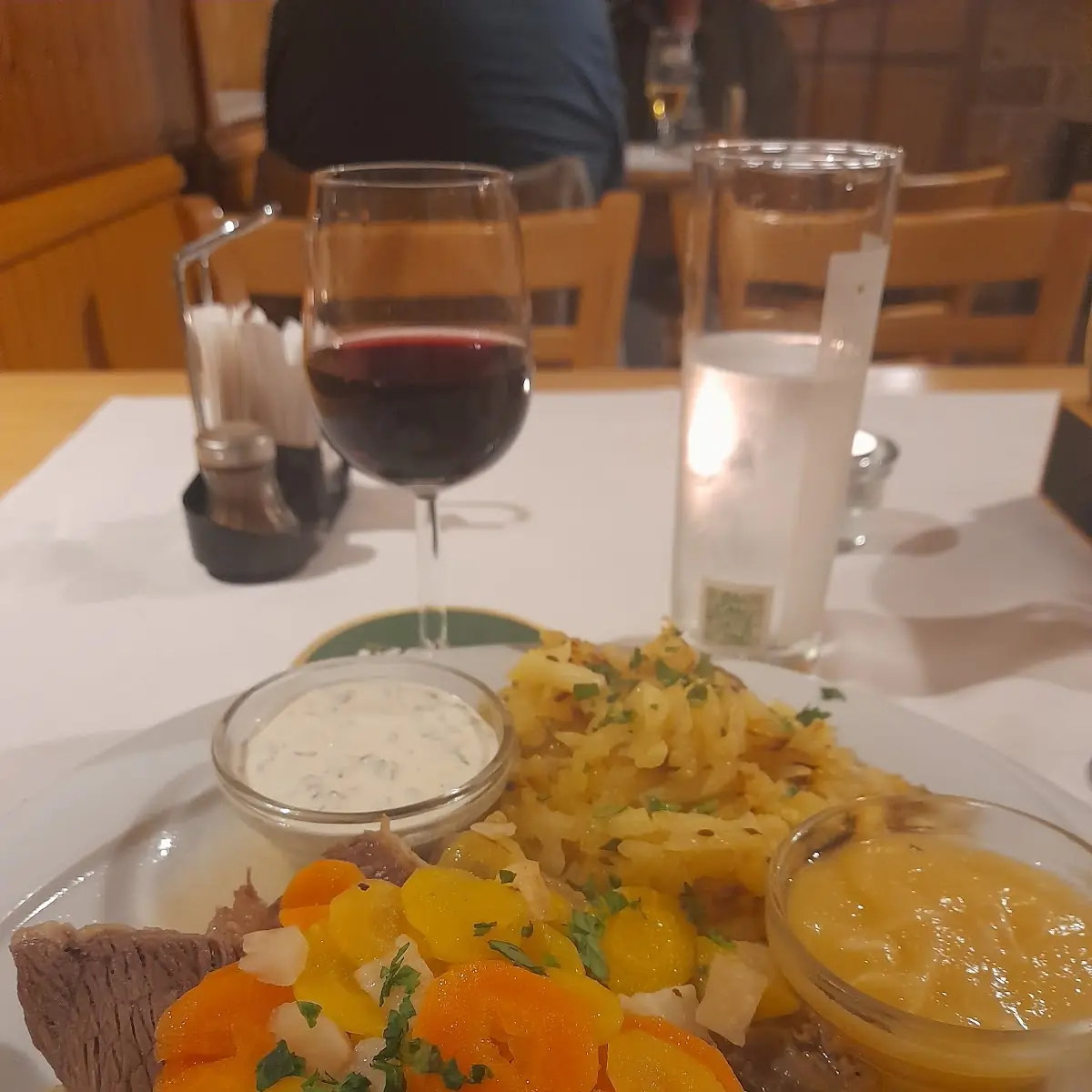 Essen und Trinken photo 3