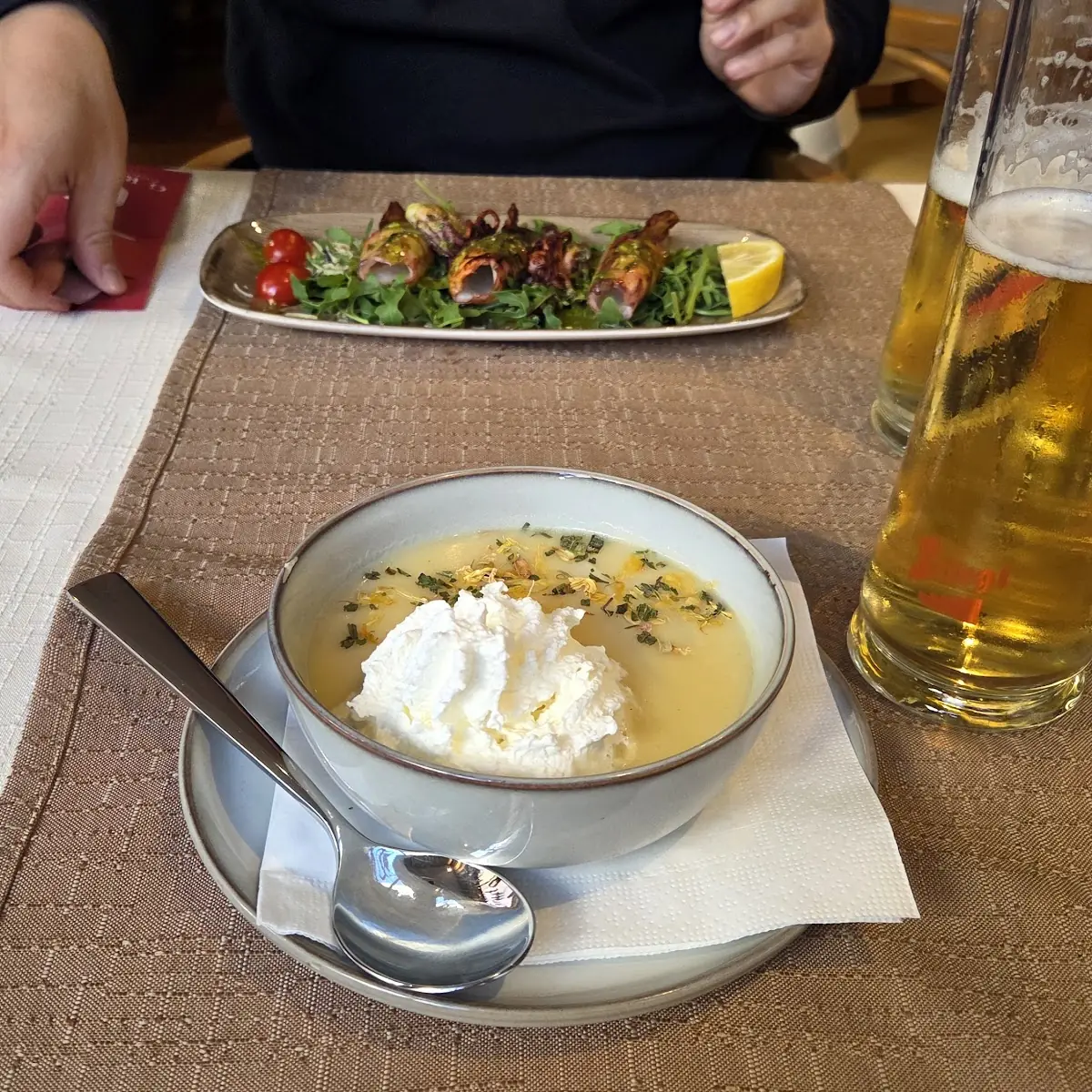 Essen und Trinken photo 2
