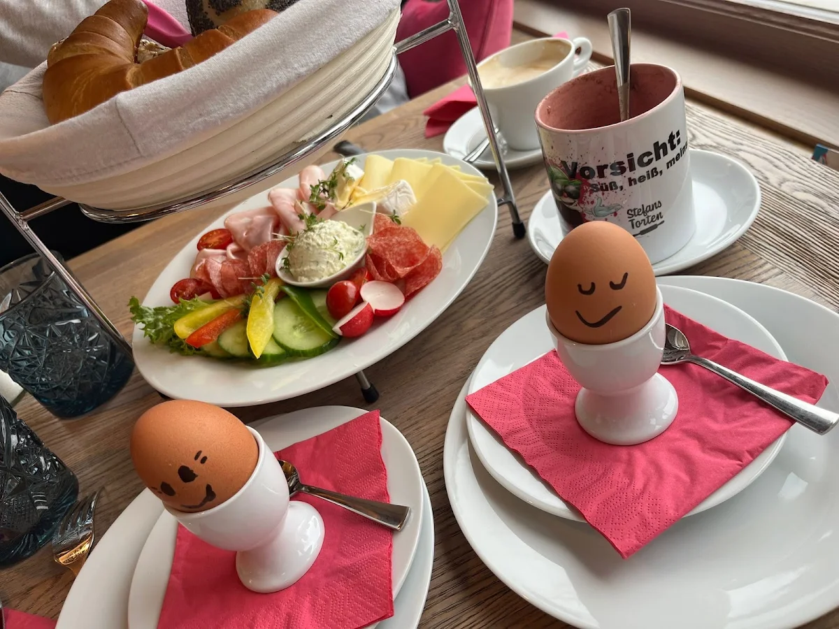 Essen und Trinken photo 3