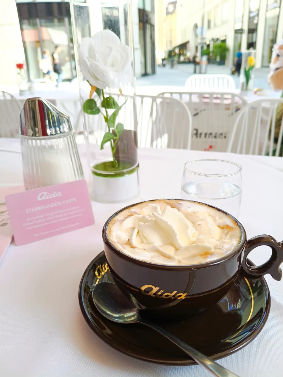 Essen und Trinken photo 3