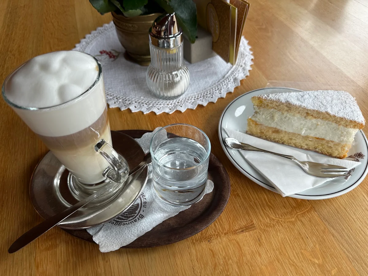 Essen und Trinken photo 2