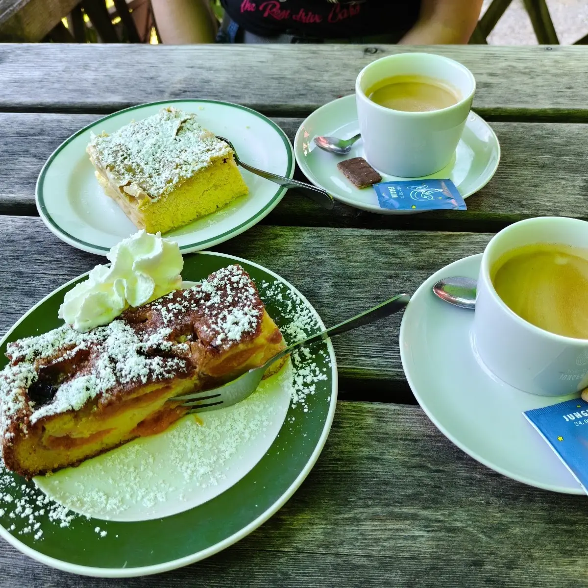 Essen und Trinken photo 1