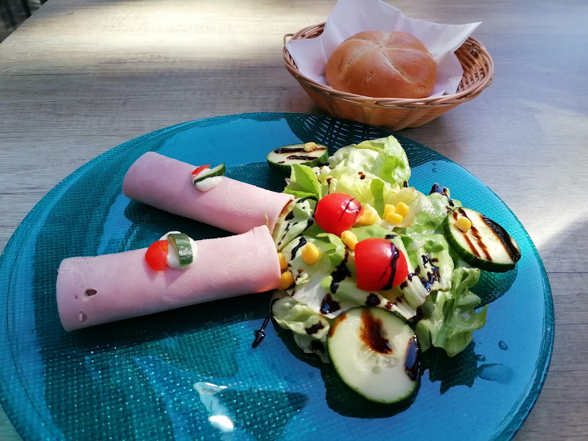 Essen und Trinken photo 2