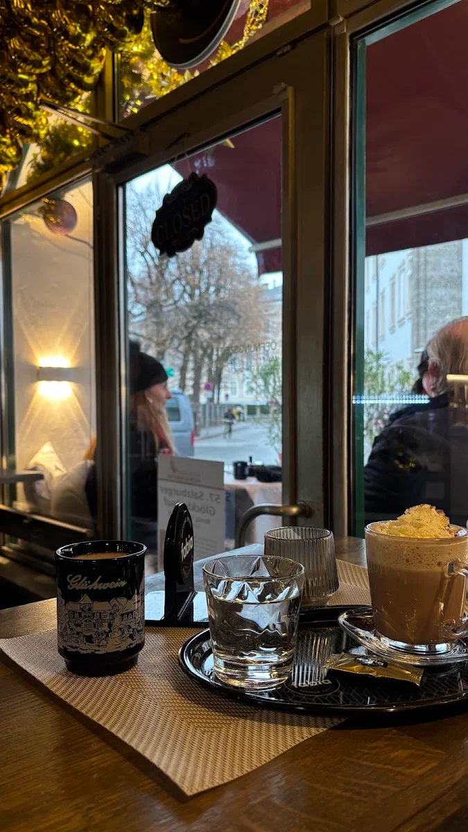 Essen und Trinken photo 3