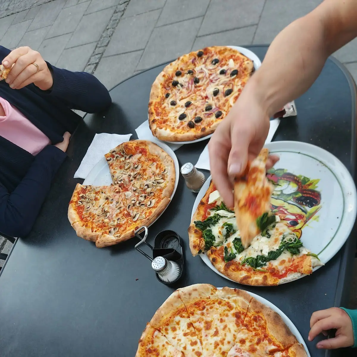 Essen und Trinken photo 2