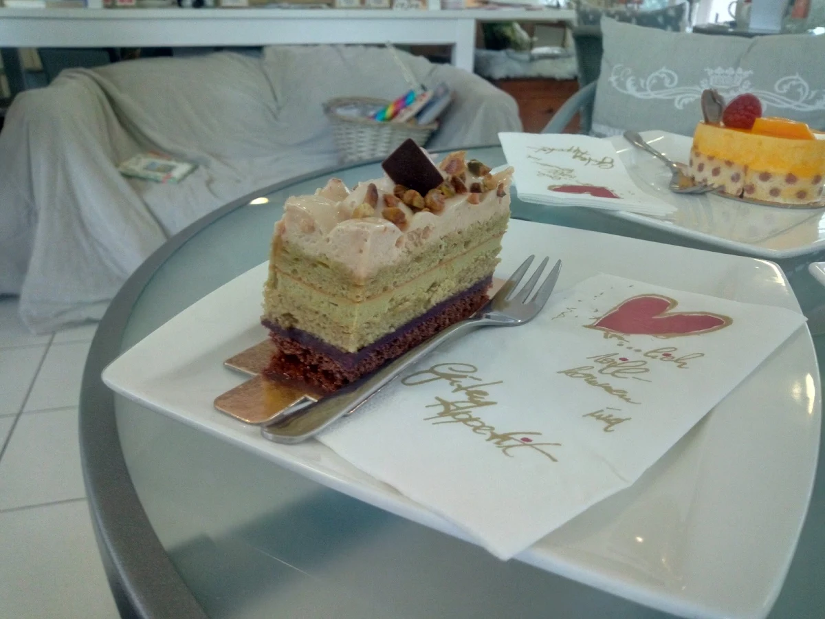 Essen und Trinken photo 3