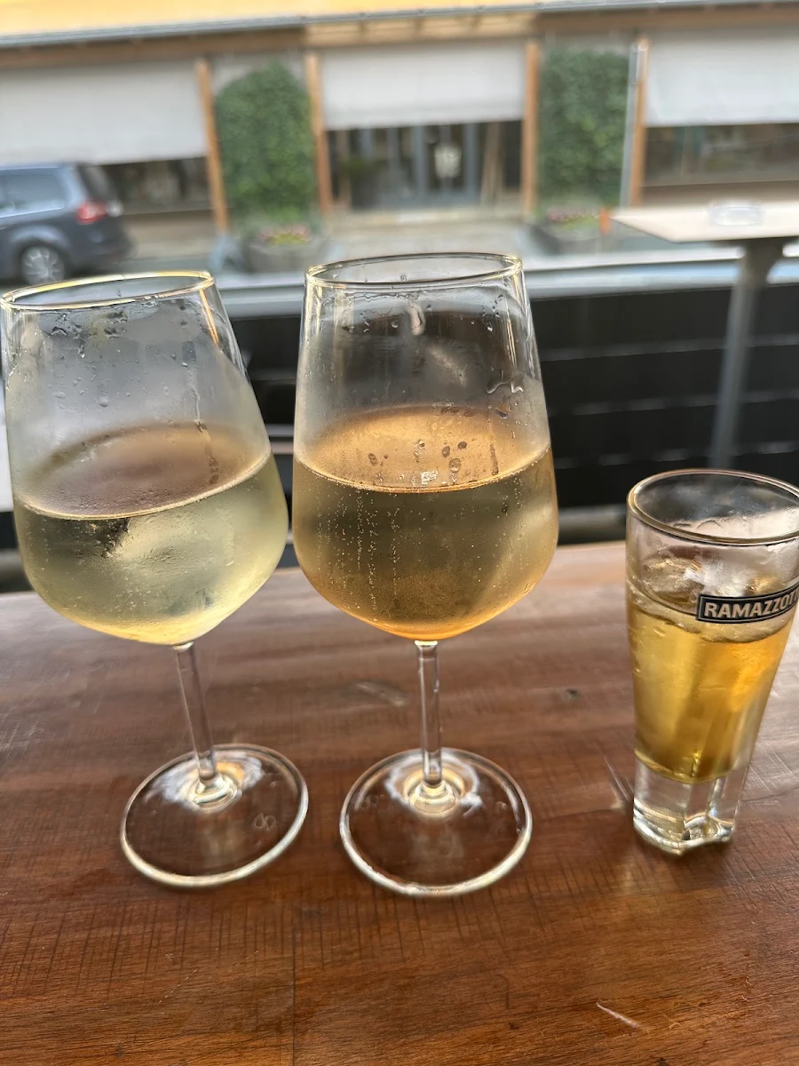 Essen und Trinken photo 2