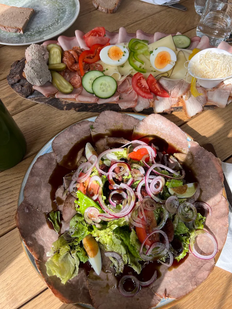 Essen und Trinken photo 2