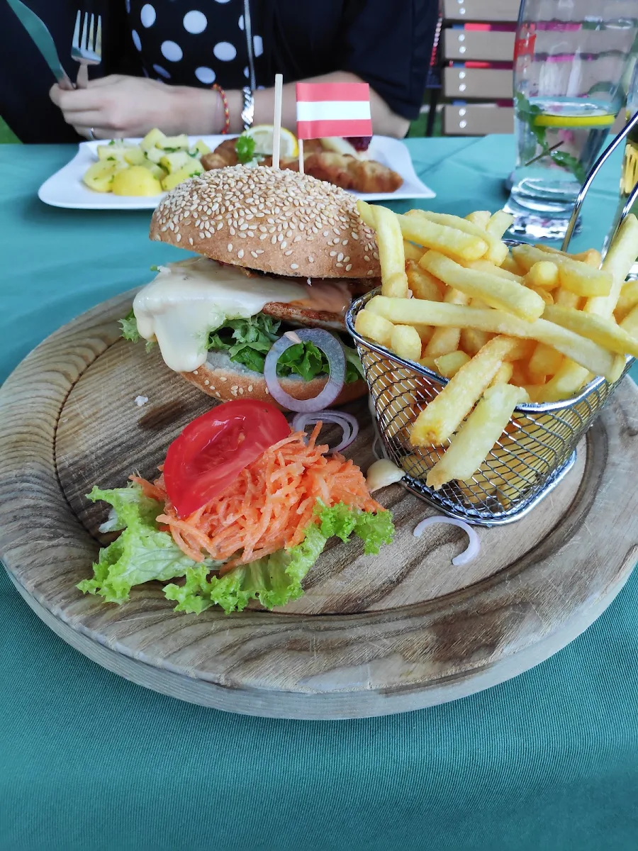 Essen und Trinken photo 2