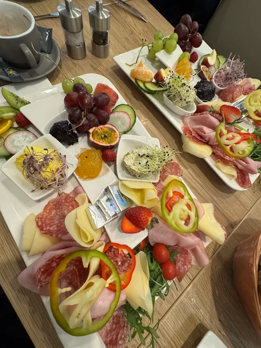 Essen und Trinken photo 2