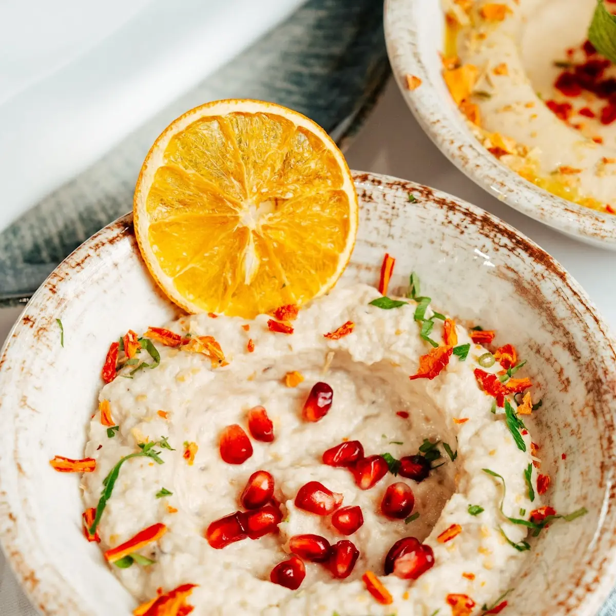 Essen und Trinken, Paradisia Restaurant (مطعم باراديسيا)