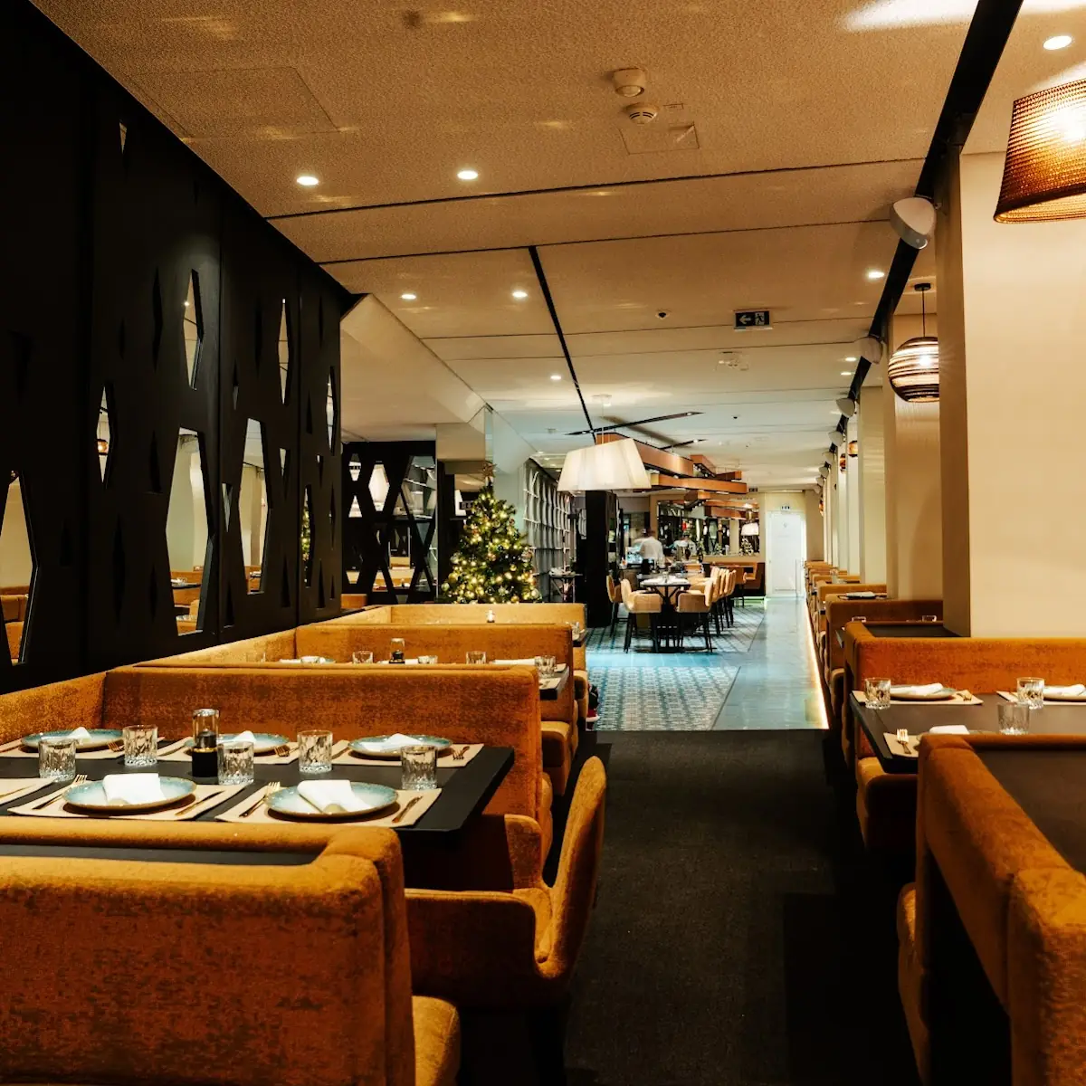 Atmosphäre, Paradisia Restaurant (مطعم باراديسيا)