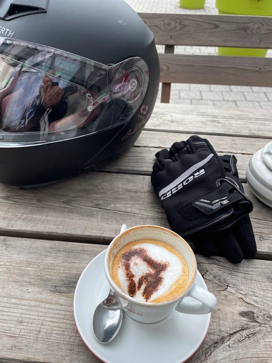 Essen und Trinken photo 1