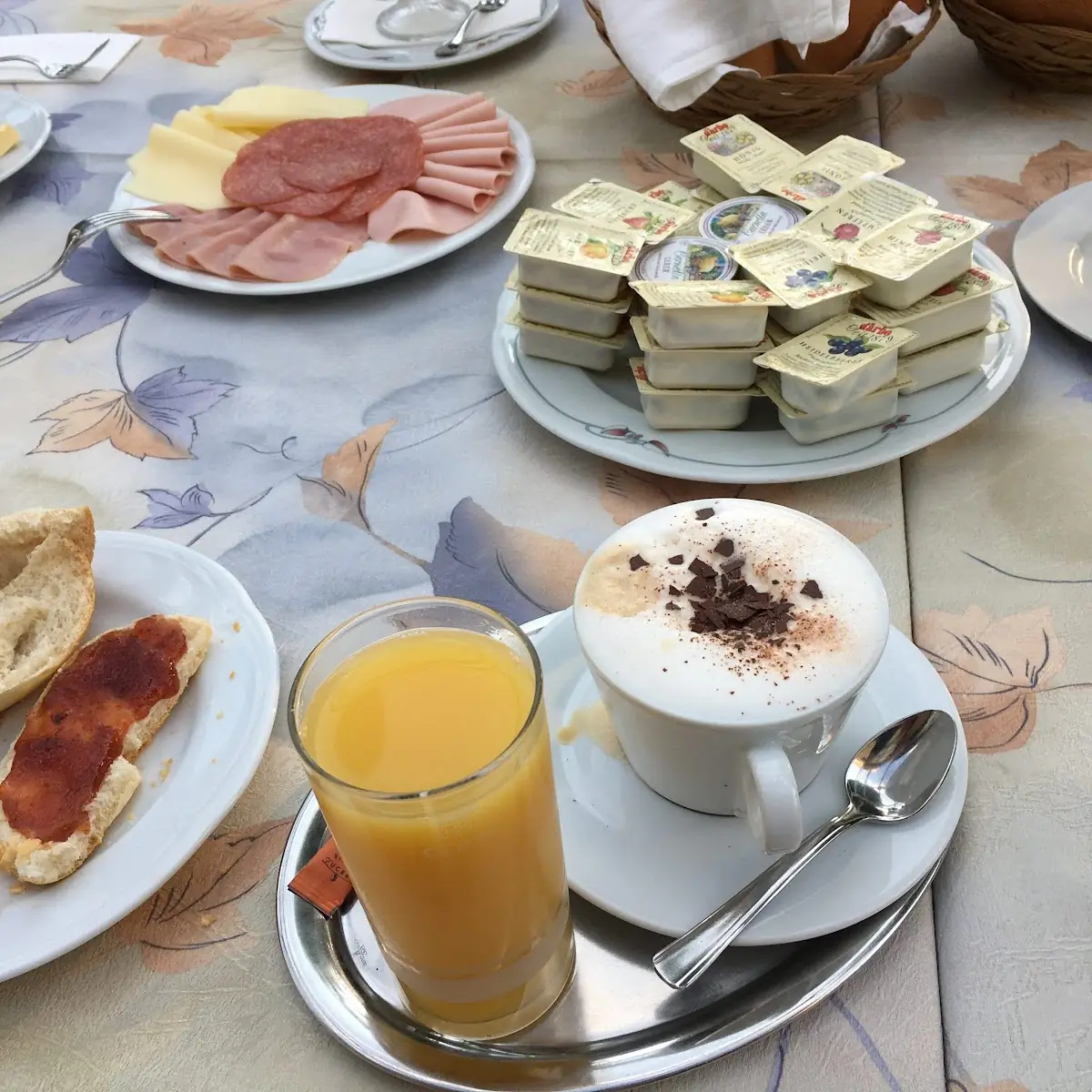 Essen und Trinken photo 2