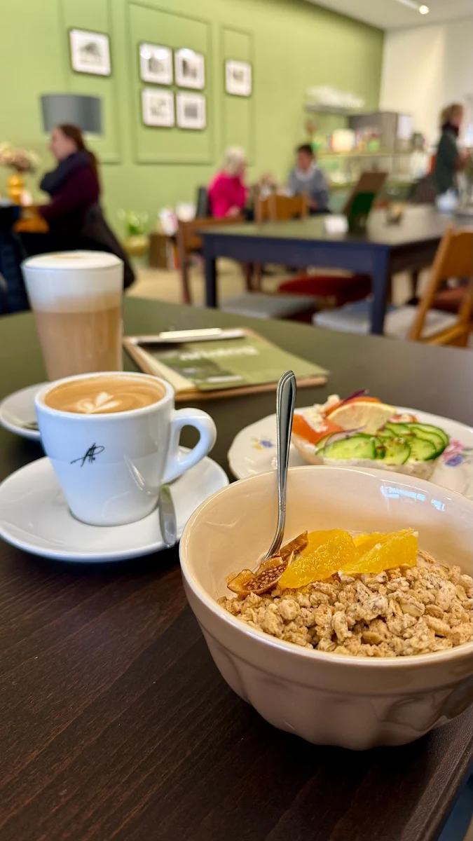 Essen und Trinken photo 1