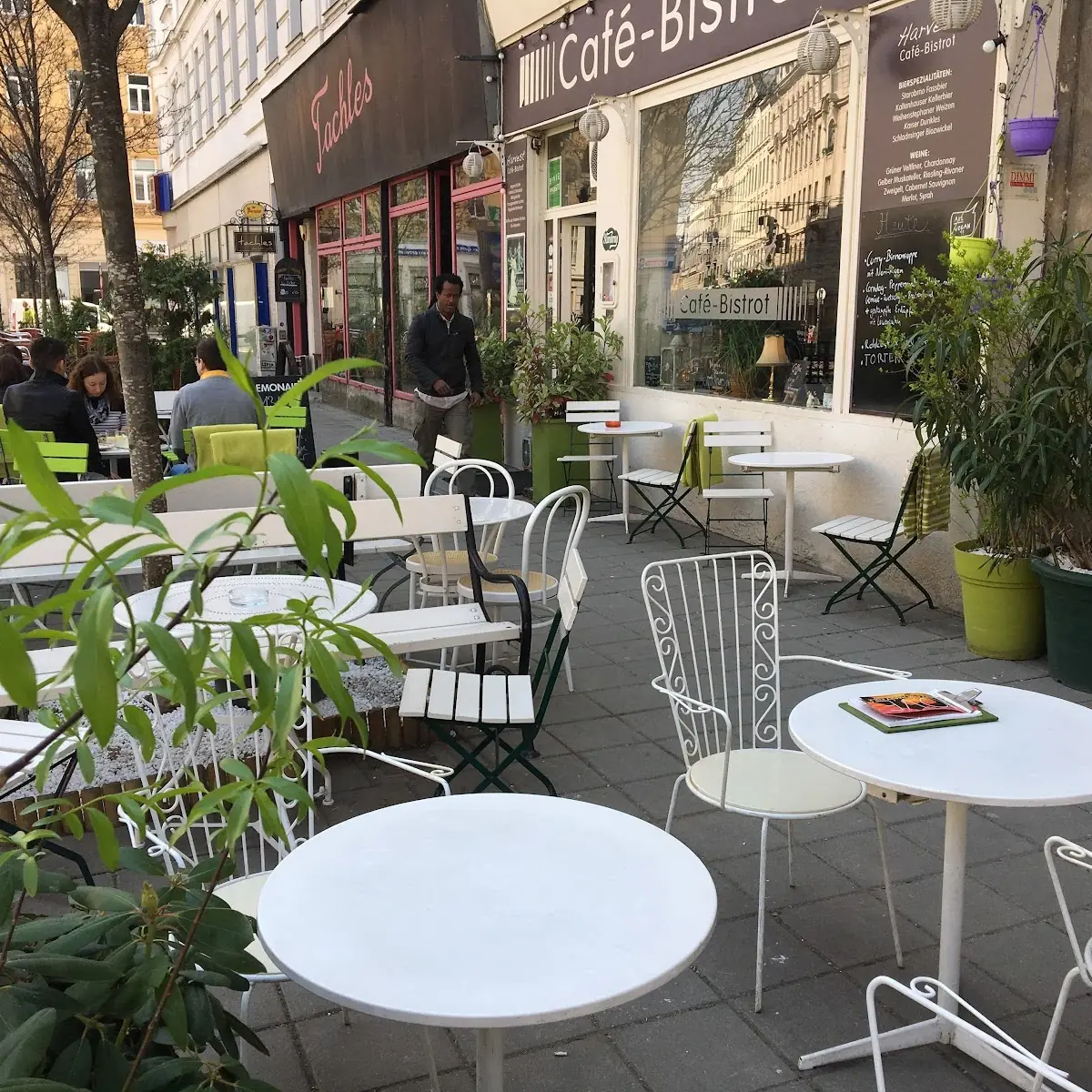 Cafe Harvest Titelbild