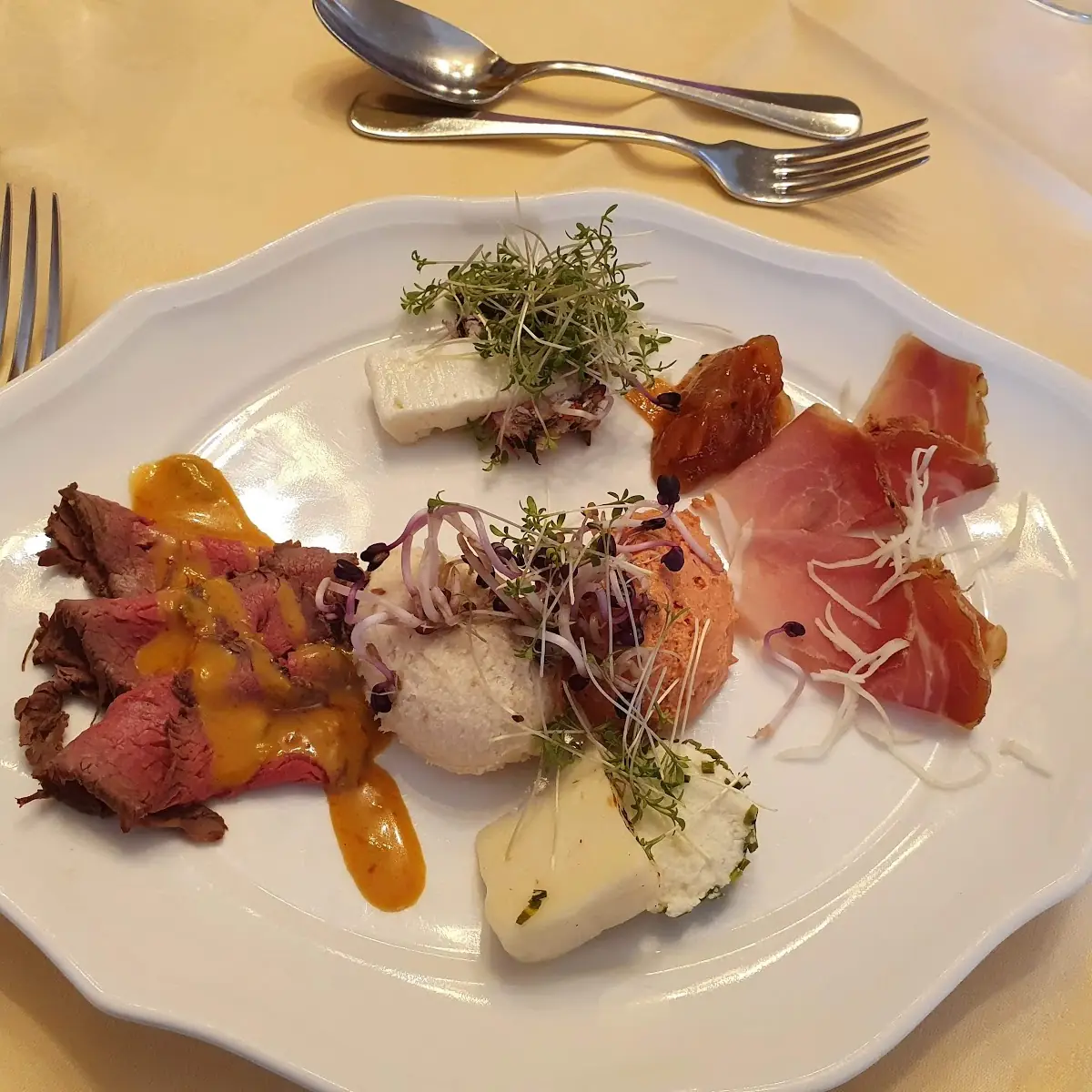 Essen und Trinken photo 1