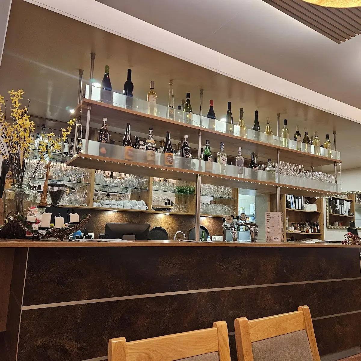Atmosphäre, Pizzeria Kegelbahn