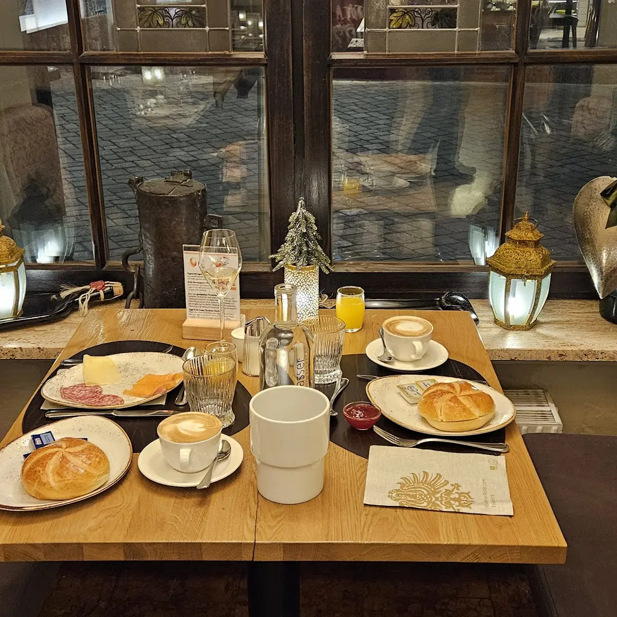 Essen und Trinken photo 1