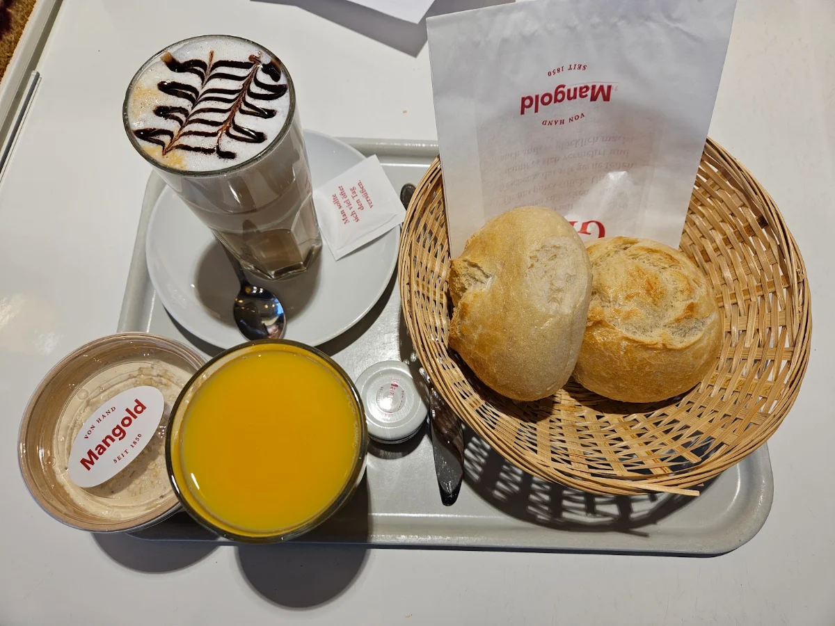 Essen und Trinken photo 2