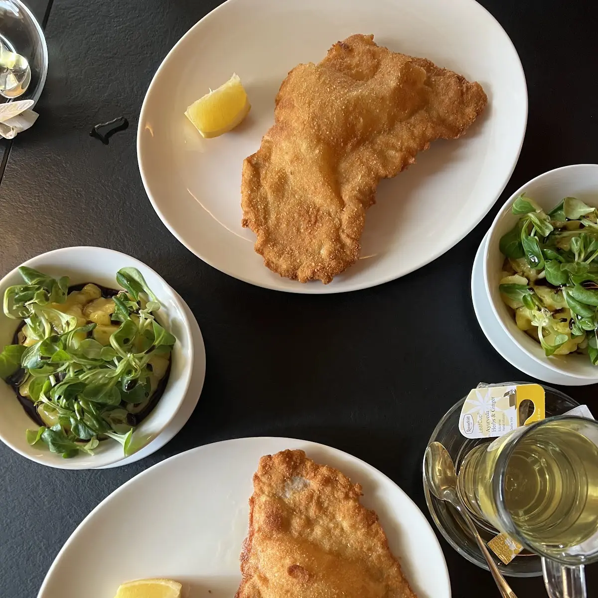 Essen und Trinken photo 3