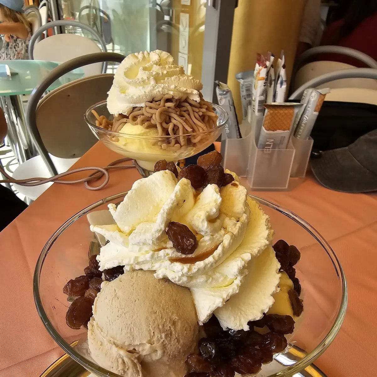 Essen und Trinken photo 3