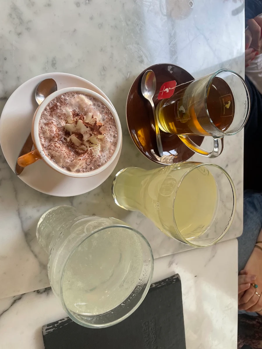 Essen und Trinken photo 2