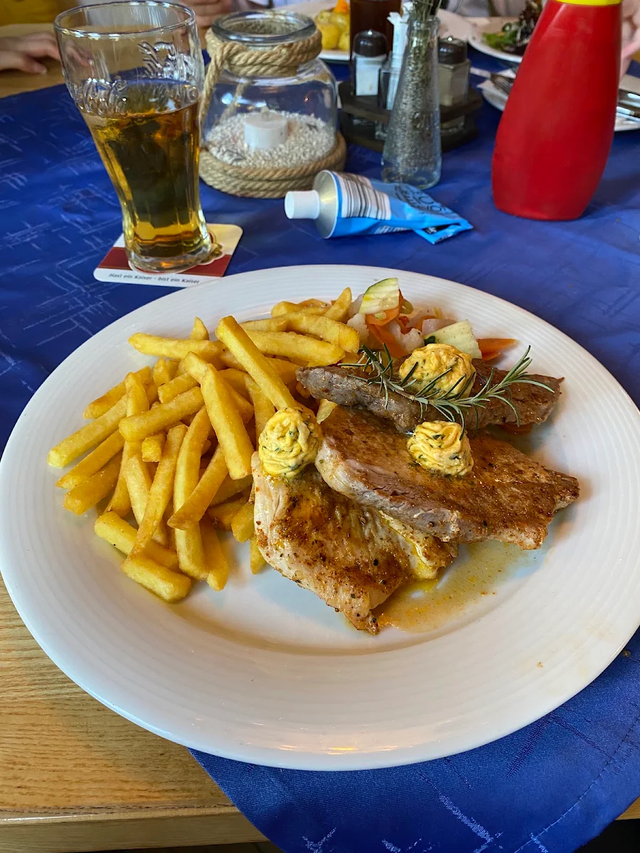 Essen und Trinken photo 2