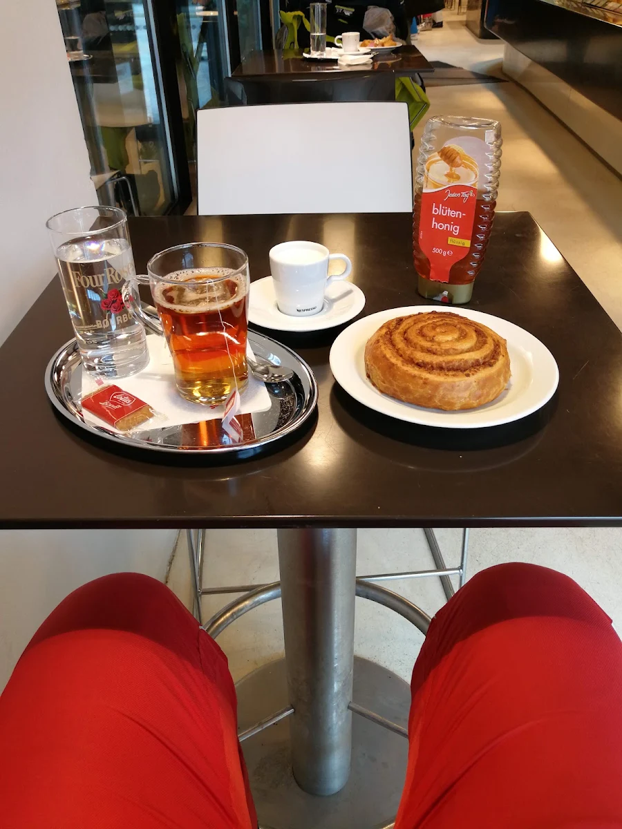 Essen und Trinken photo 1