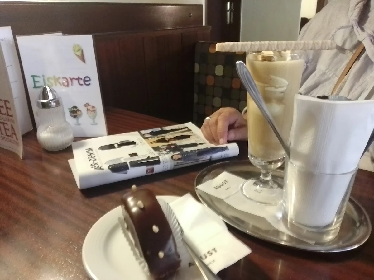 Essen und Trinken photo 8