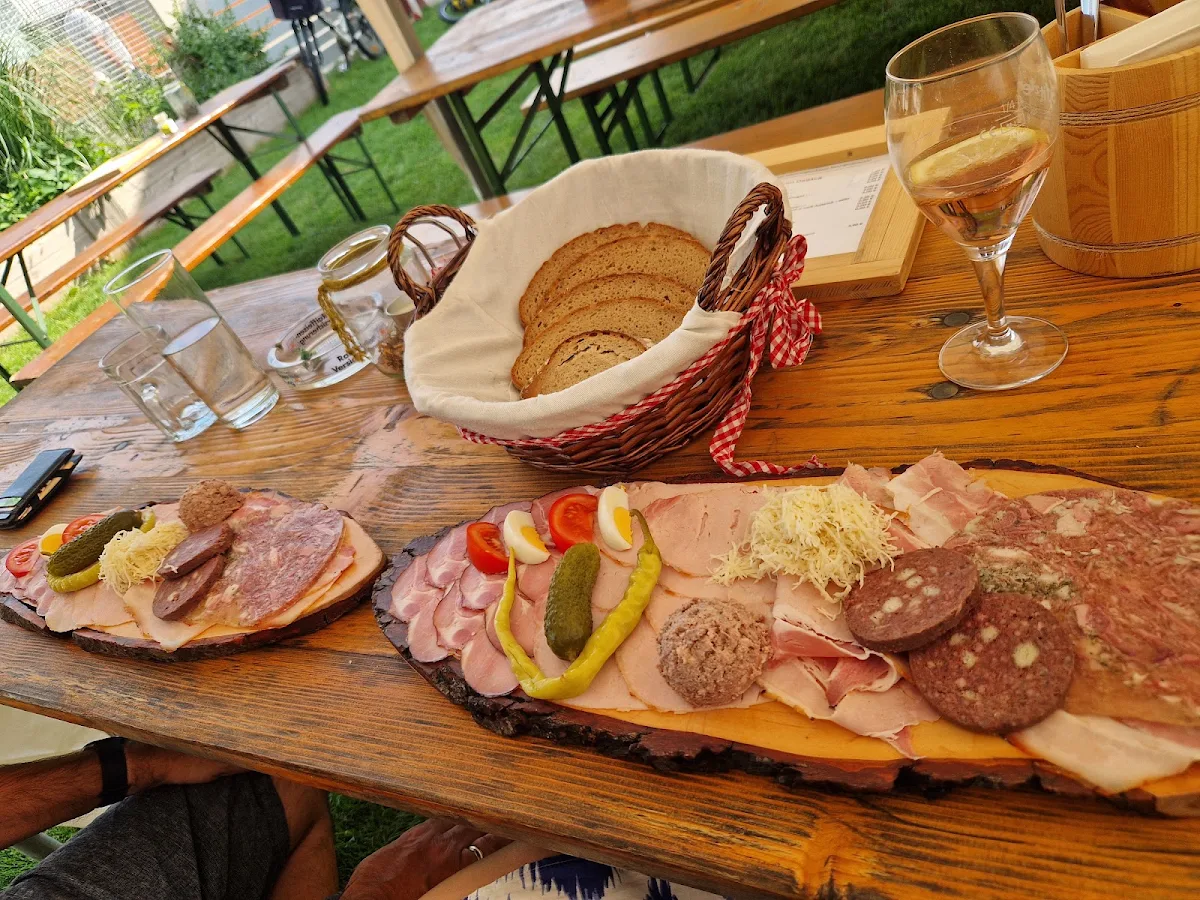 Essen und Trinken photo 1