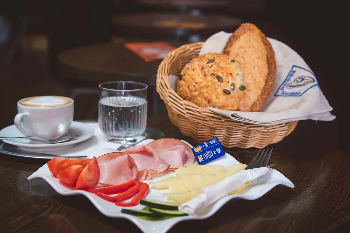 Essen und Trinken photo 1