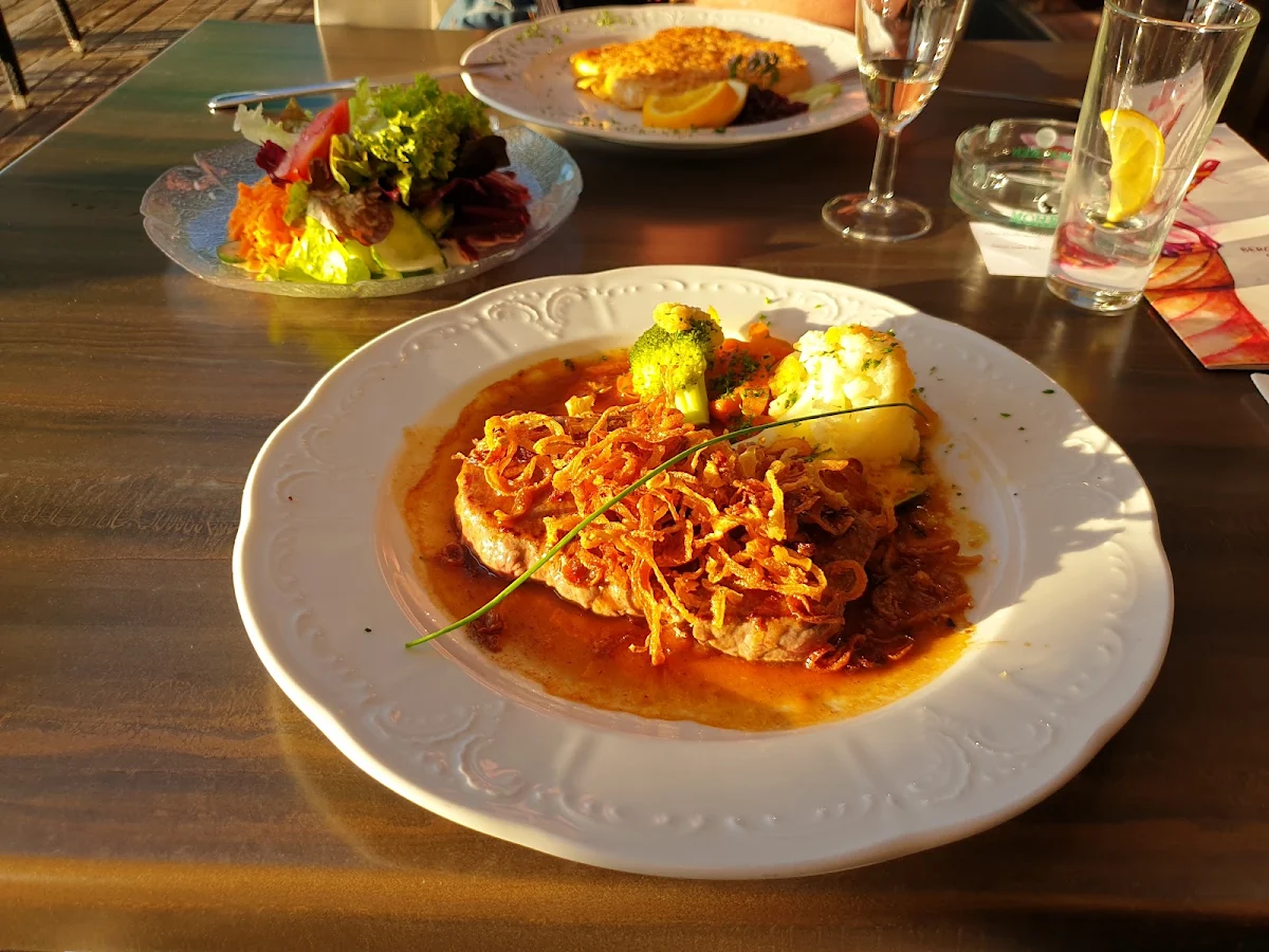 Essen und Trinken photo 3